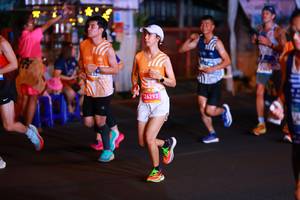 BIB: 26293
                            <button type="button" onclick="openModal(22858337)" class="btn btn-primary btn-sm float-right btn-popup" data-toggle="modal" data-target=".modal-high-quality">
                        <i class="fas fa-shopping-cart"></i> Add to Cart
                    </button>
                                            <button type="button" onclick="isThisMe(22858337, true)" class="btn btn-success btn-sm float-right btn-popup btn-isme hidden" data-toggle="tooltip" data-placement="bottom" title="นี่คือรูปของคุณใช่ไหม คลิกที่นี่เพื่อเอาเข้าอัลบั้ม">
                        <i class="fas fa-plus"></i> Add to album
                    </button>
                    <button type="button" onclick="isThisMe(22858337, false)" class="btn btn-warning btn-sm float-right btn-popup btn-isnotme hidden">
                        <i class="fas fa-ban"></i> Remove from album
                    </button>